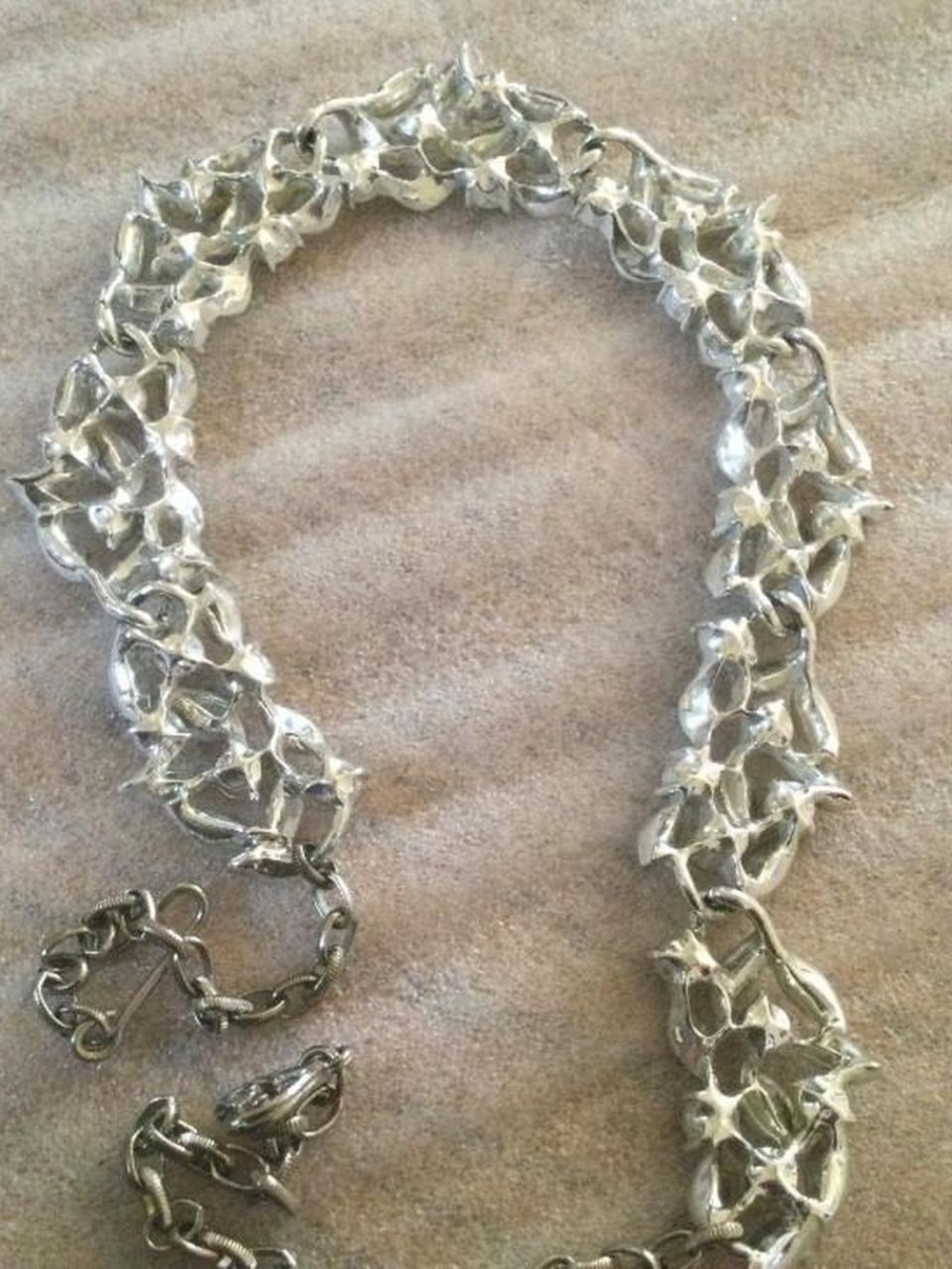 Vintage Rhinestone Necklace - Picture 4 of 4